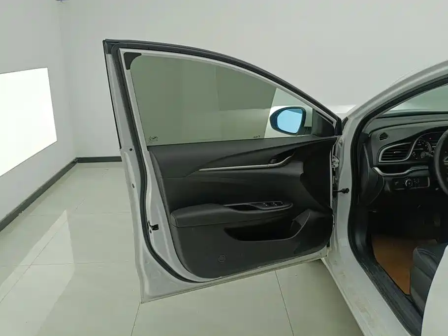 Buick Excelle 2022