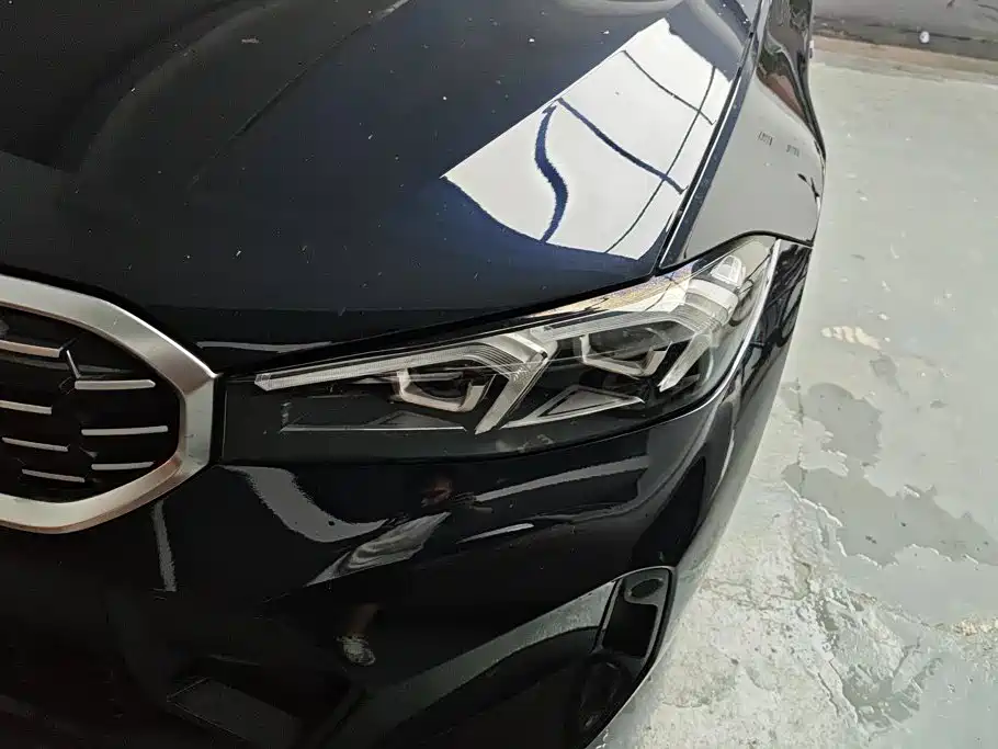 BMW 3 Series 2023