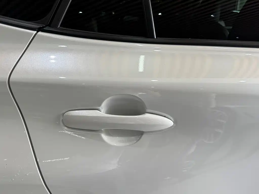 Toyota Venza 2023 — фото 44