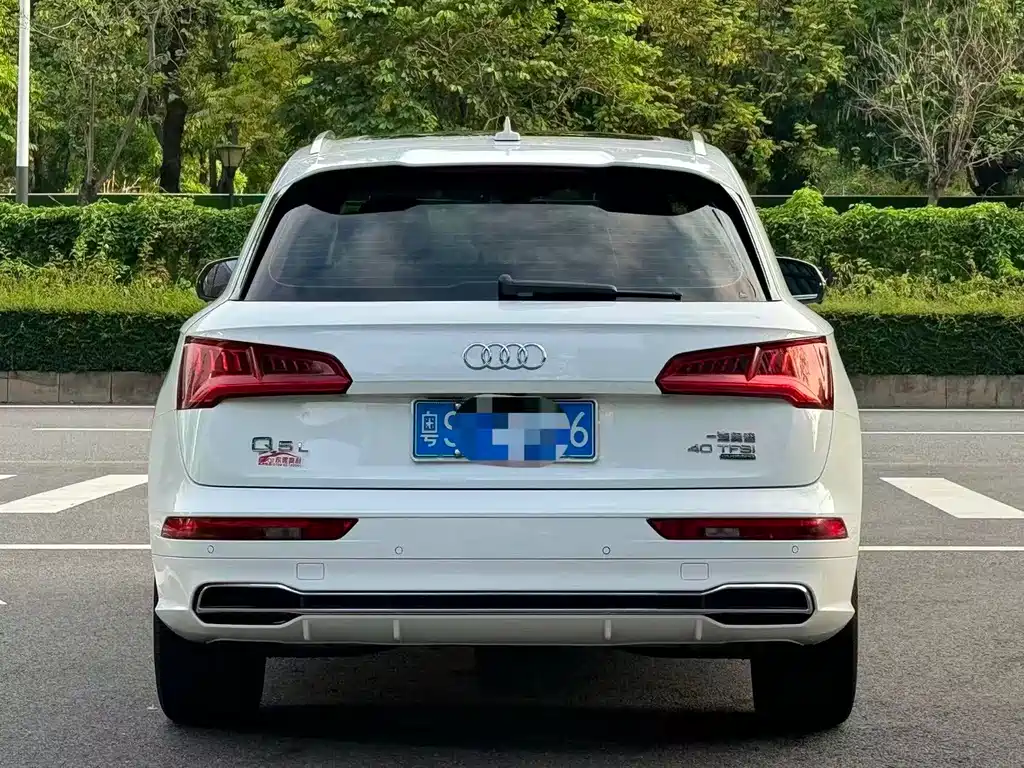Audi Q5L 2021 — фото 5