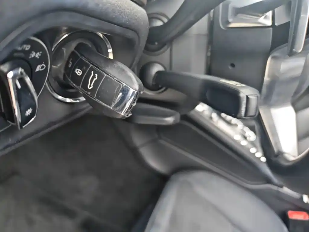 Porsche Macan 2015 — фото 9