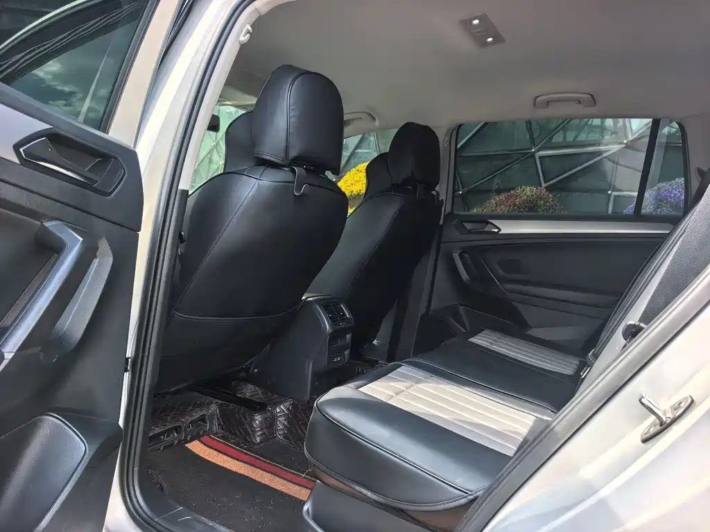 Volkswagen Tiguan L 2019 — фото 10