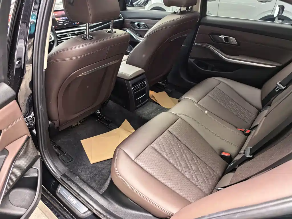 BMW i3 2023 — фото 11
