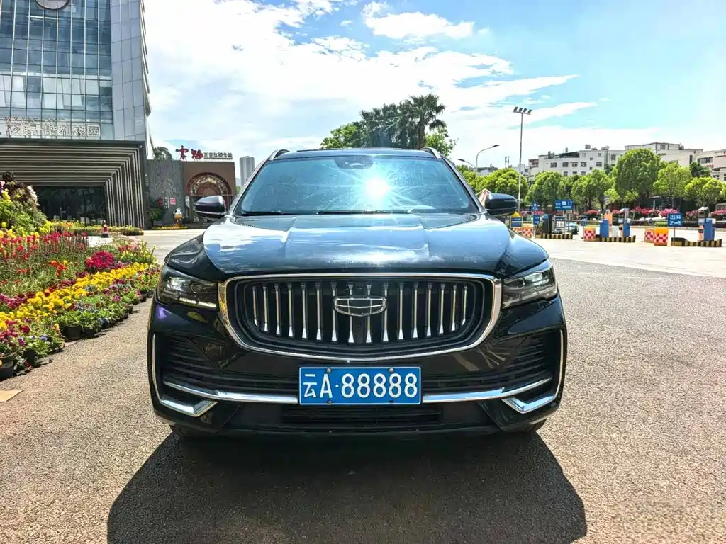 Geely Xingyue L 2022 — фото 2