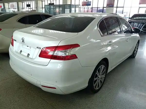 Peugeot 408 2014