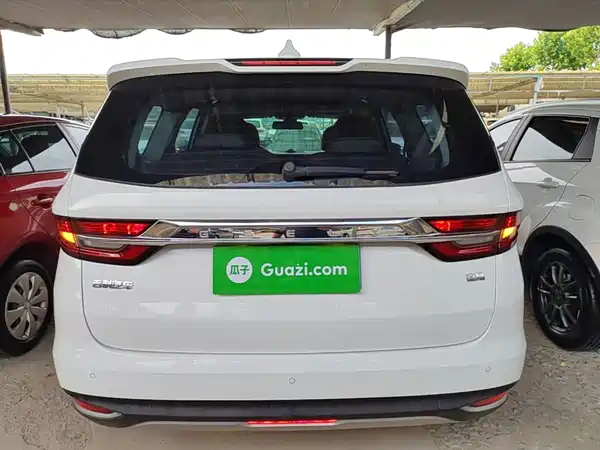 Geely Jiaji 2021