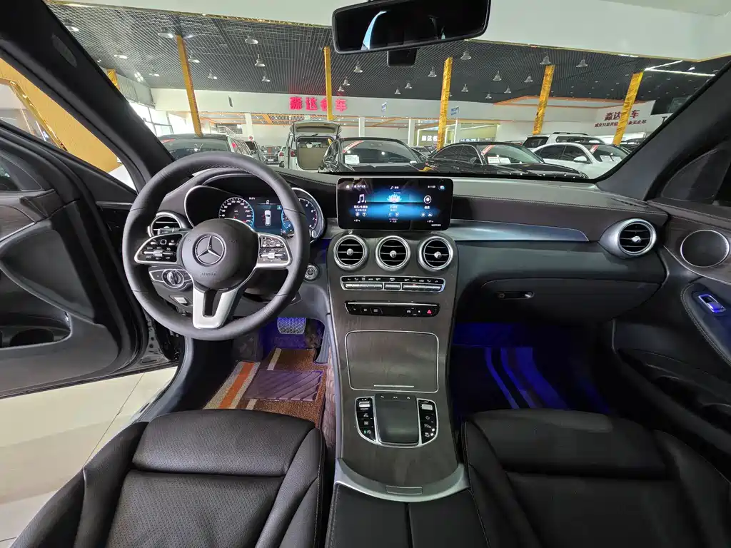 Mercedes-Benz GLC 2021 — фото 10