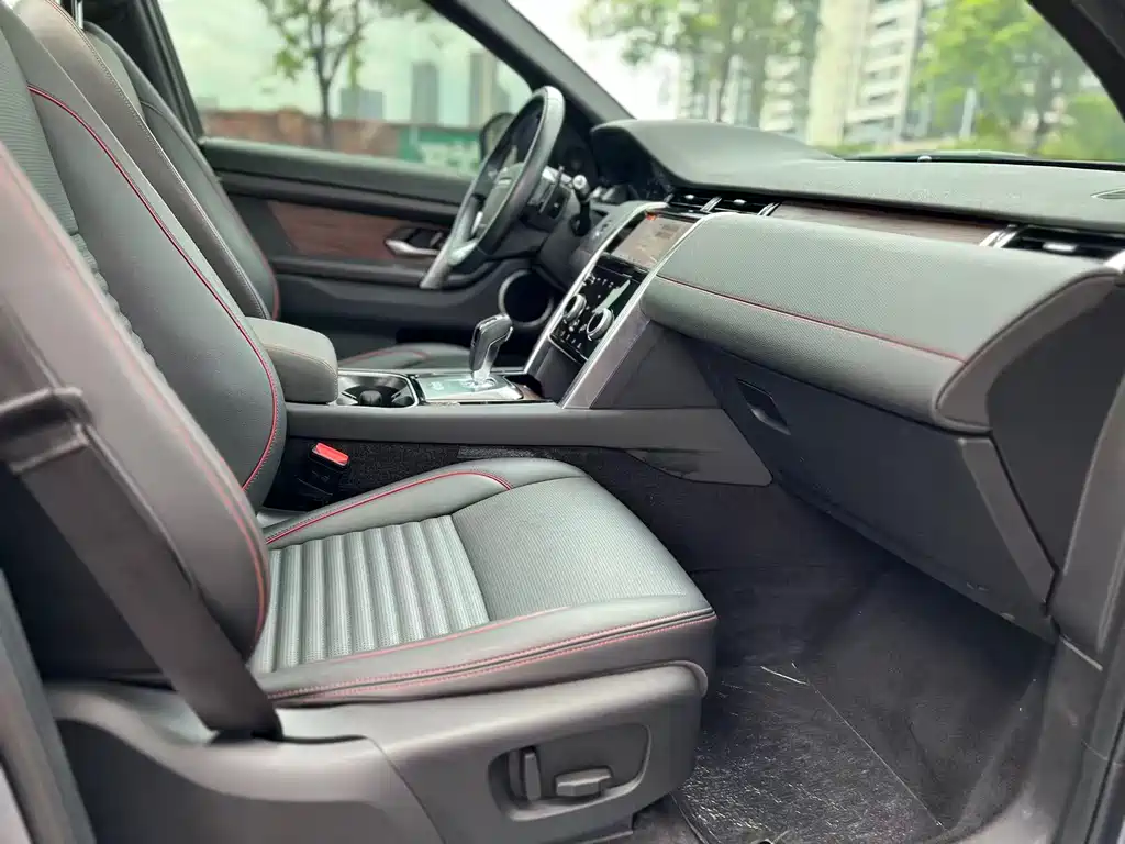 Land Rover Discovery Sport 2020 — фото 14