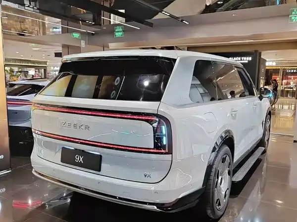 Zeekr 9X 2025