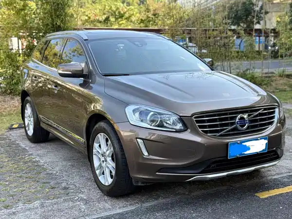Volvo XC60 2015