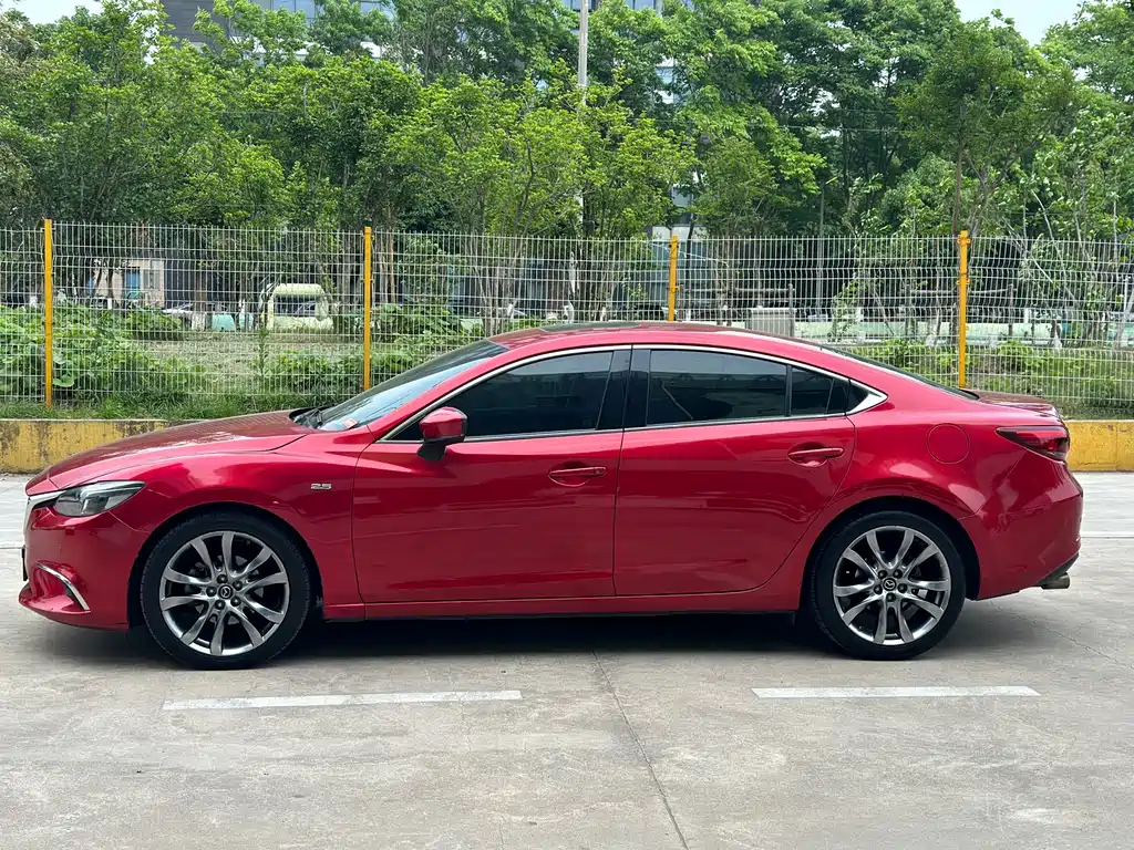 Mazda Atenza 2018 — фото 5