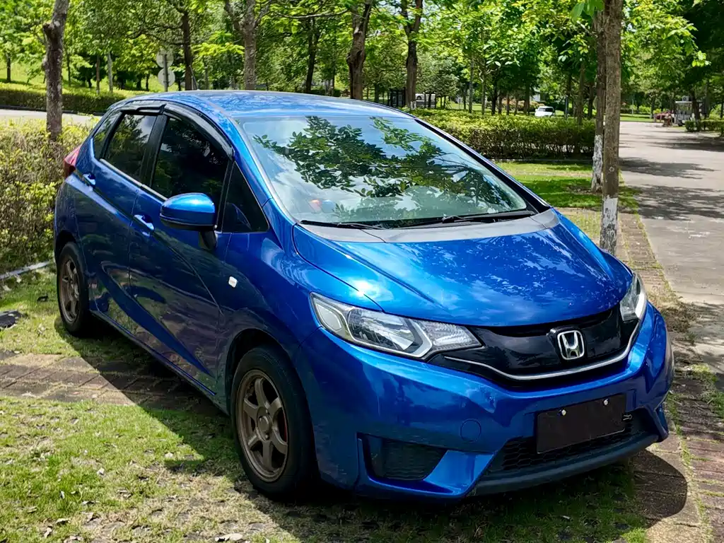 Honda Fit 2018 — фото 19