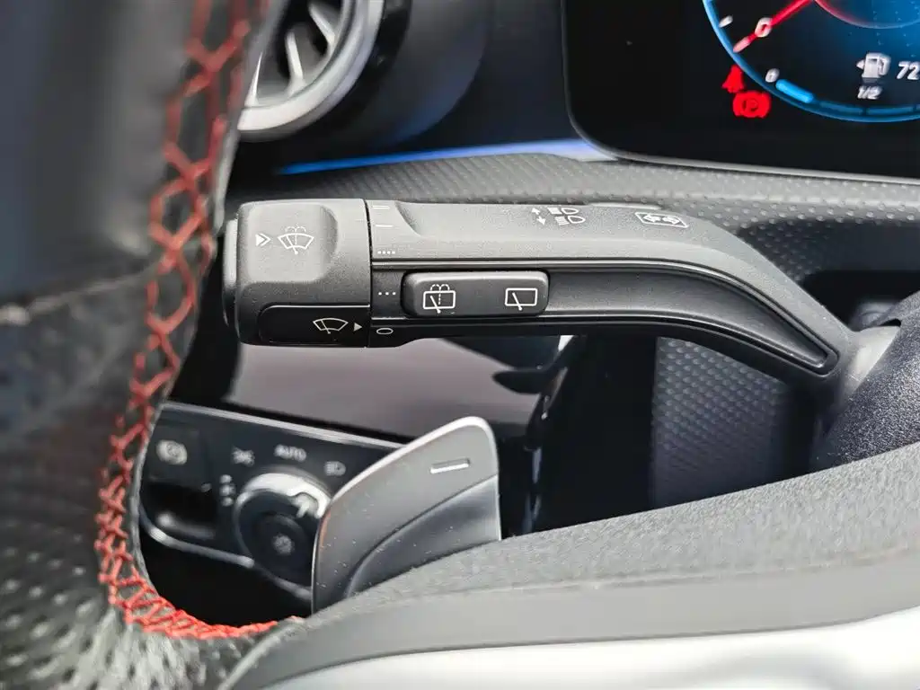 Mercedes-Benz CLA 2023 — фото 28