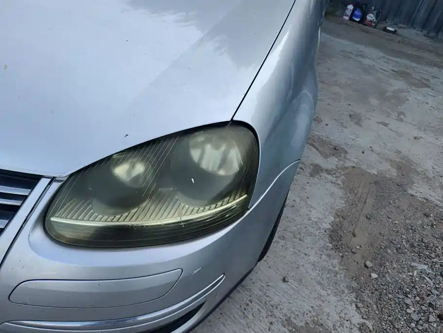 Volkswagen Sagitar 2011