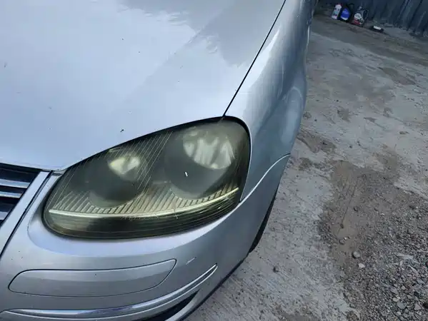 Volkswagen Sagitar 2011