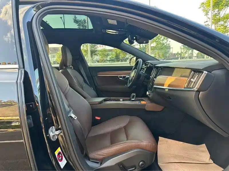 Volvo S90 2023 — фото 3
