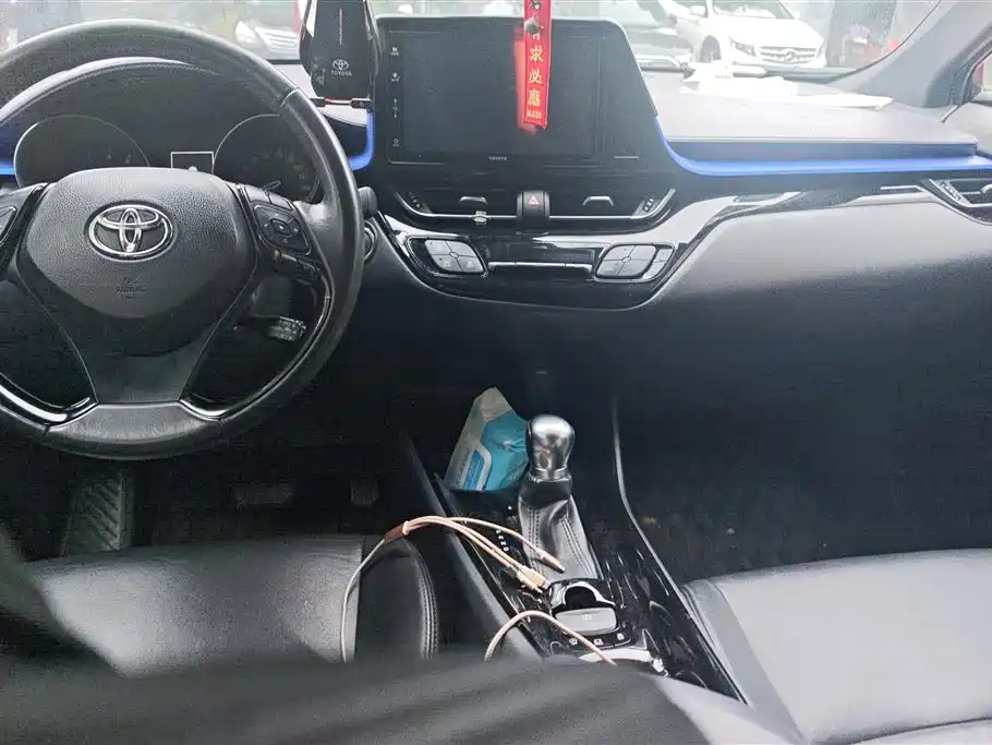 Toyota IZOA 2019 — фото 12