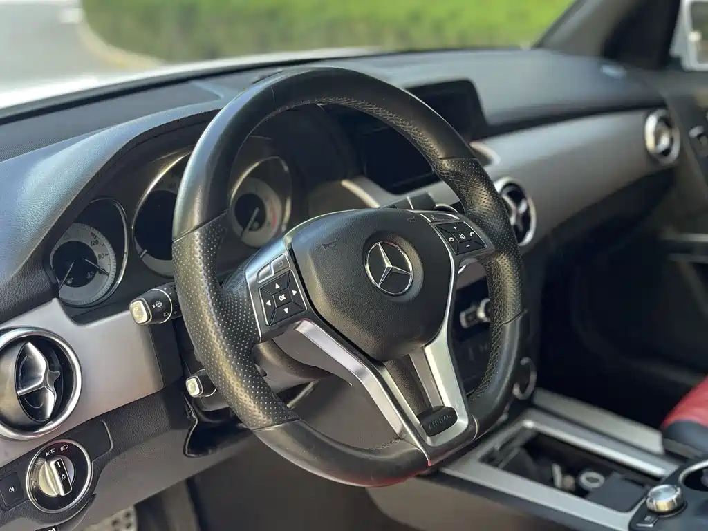 Mercedes-Benz GLK-Class 2015 — фото 8
