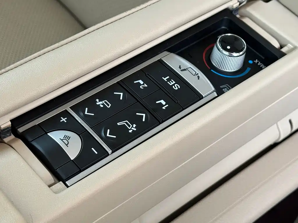 Toyota Alphard 2015 — фото 6