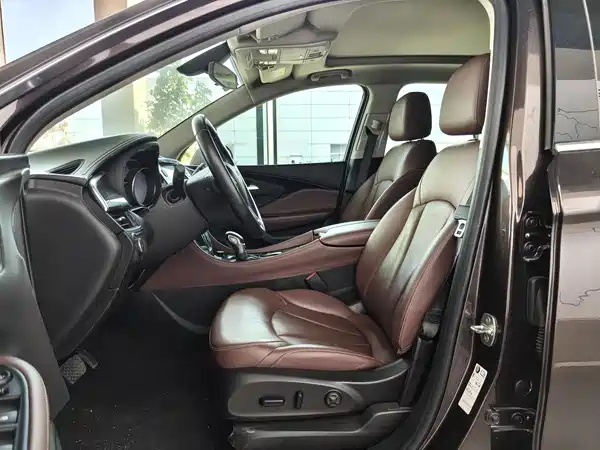Buick Envision Plus 2020