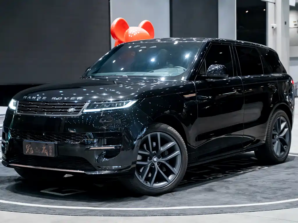 Land Rover Sport 2023 — фото 1