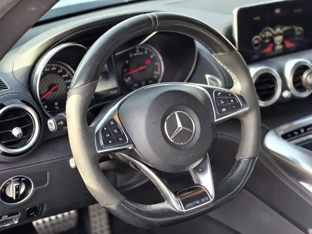 Mercedes-Benz AMG GT 2016 — фото 8