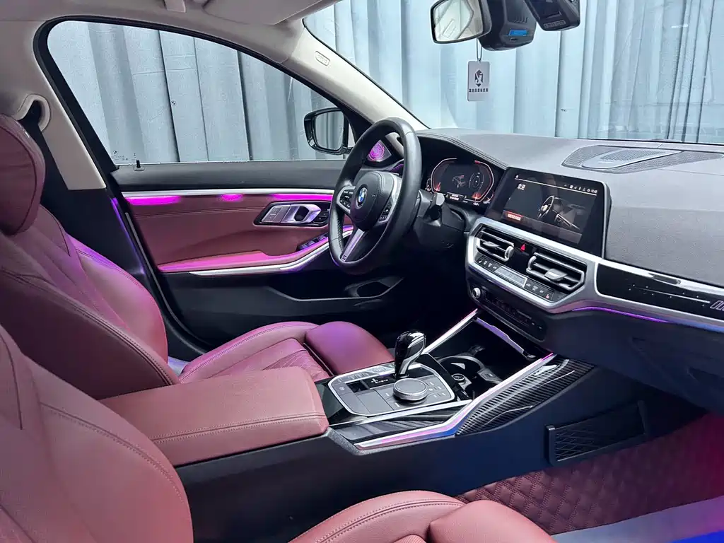 BMW 3 Series 2022 — фото 15