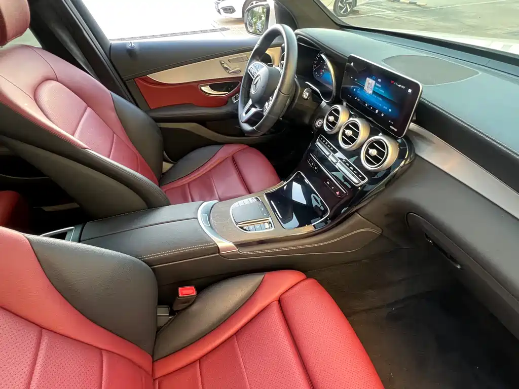 Mercedes-Benz GLC 2020 — фото 17