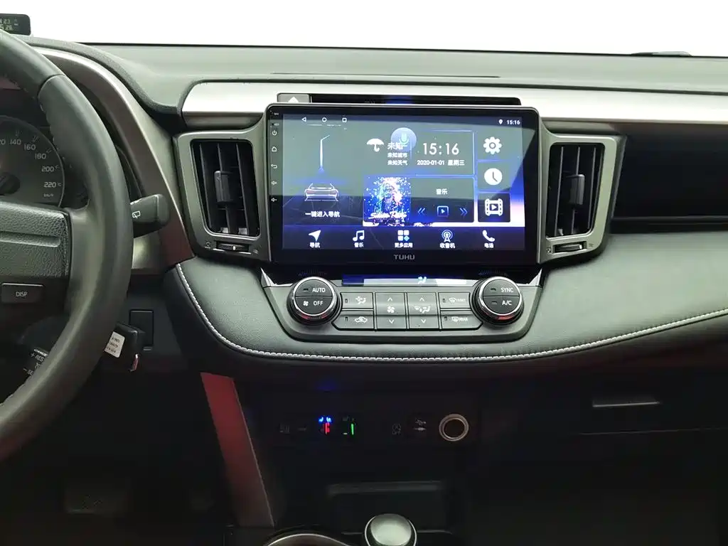 Toyota RAV4 2019 — фото 12