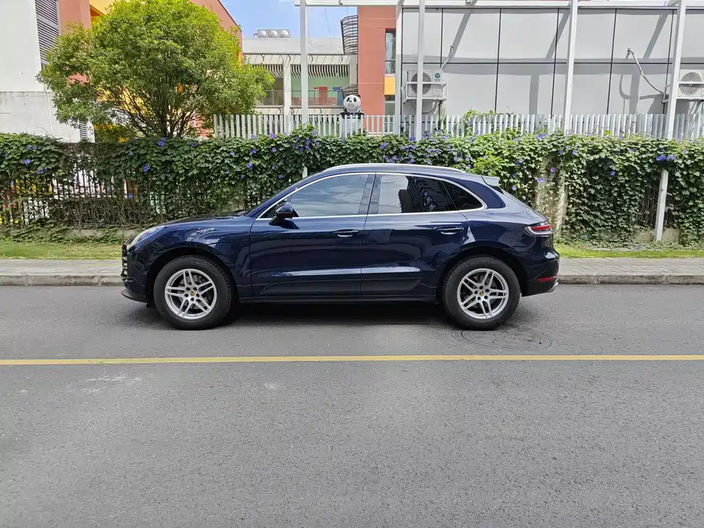 Porsche Macan 2021 — фото 6
