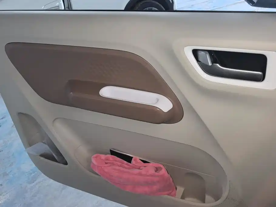Wuling Hongguang MINIEV 2025