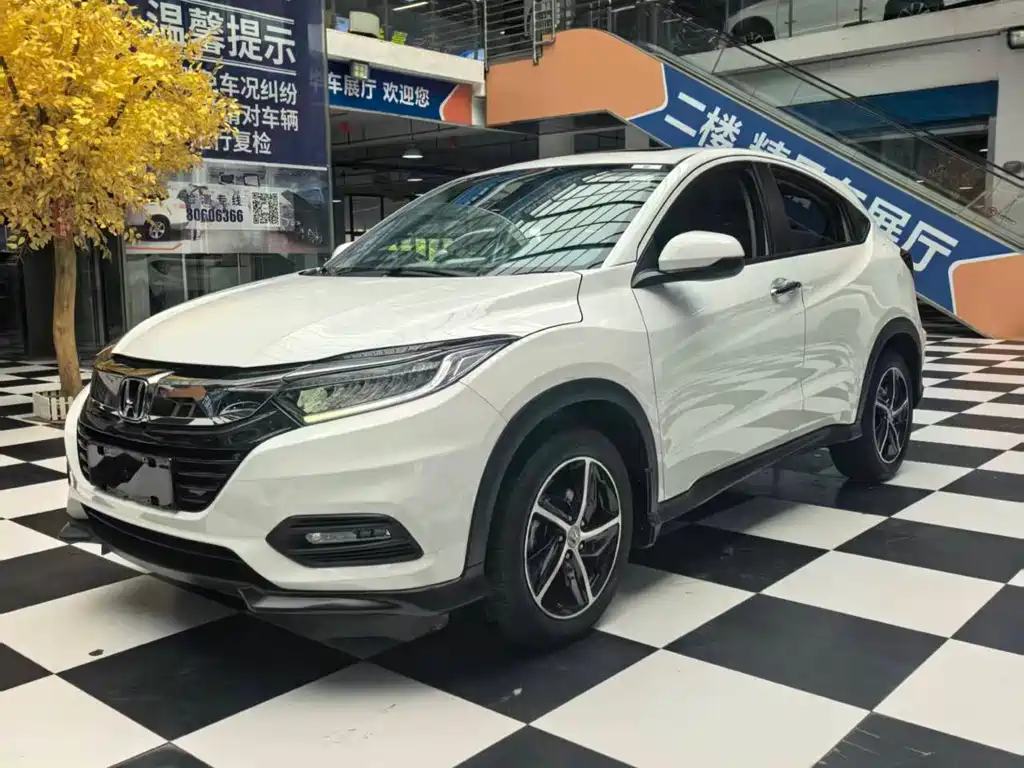 Honda Vezel 2022 — фото 1