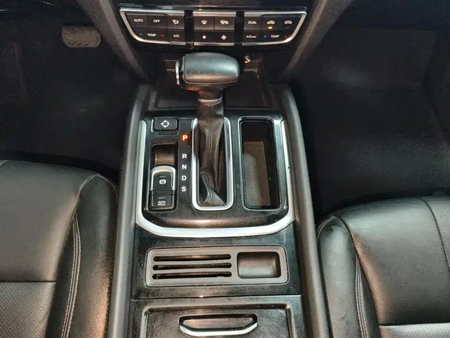 GAC Trumpchi GS7 2019 — фото 16