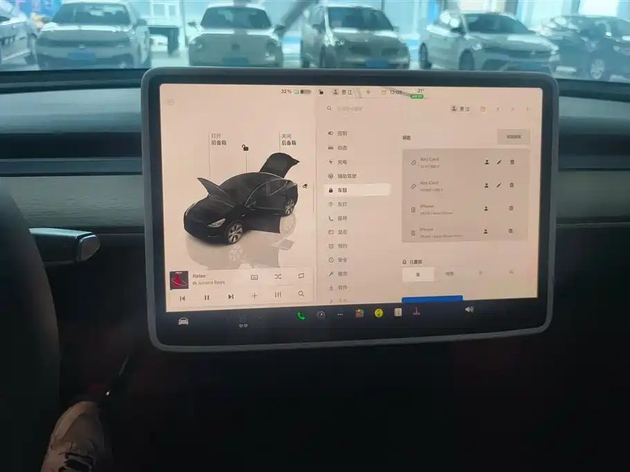 Tesla Model Y 2023 — фото 14