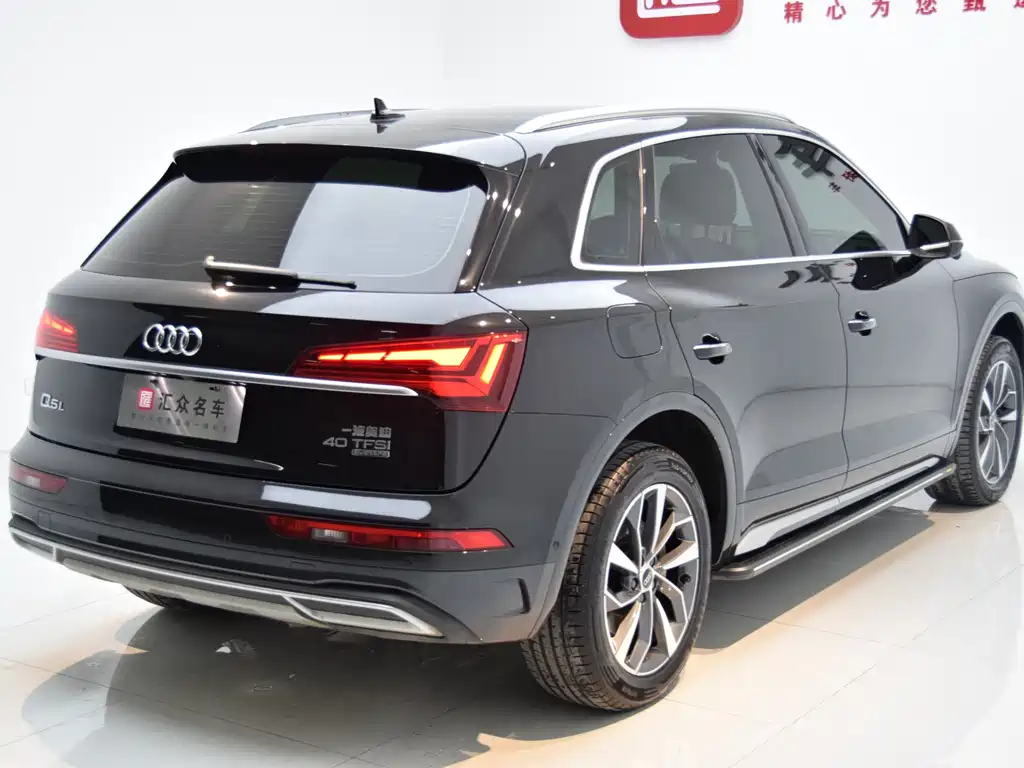 Audi Q5L 2023 — фото 21
