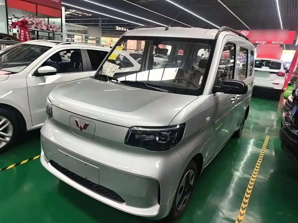 Wuling Zhiguang EV 2026 — фото 1