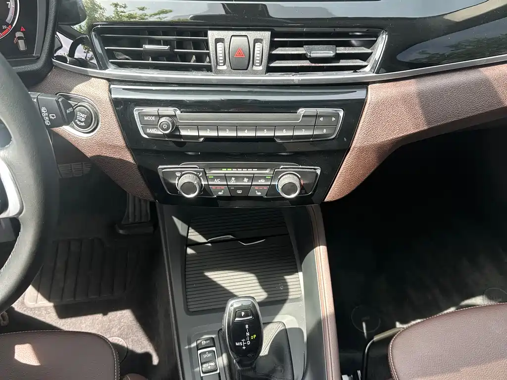BMW X1 2022 — фото 14