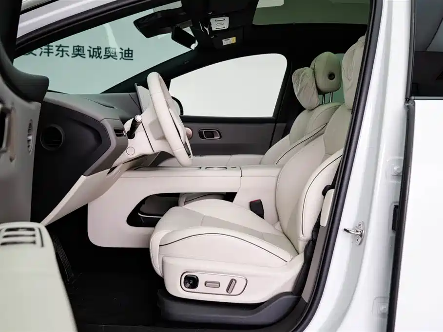 Li Auto i6 2026 — фото 16