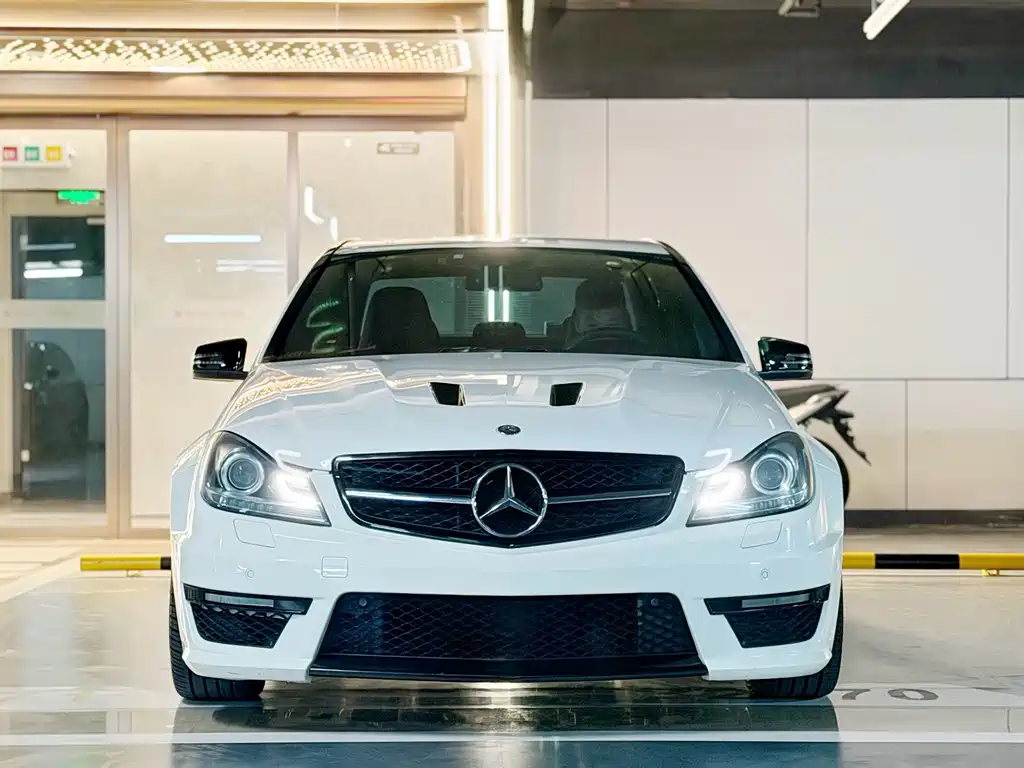 Mercedes-Benz C-Class AMG 2014 — фото 3