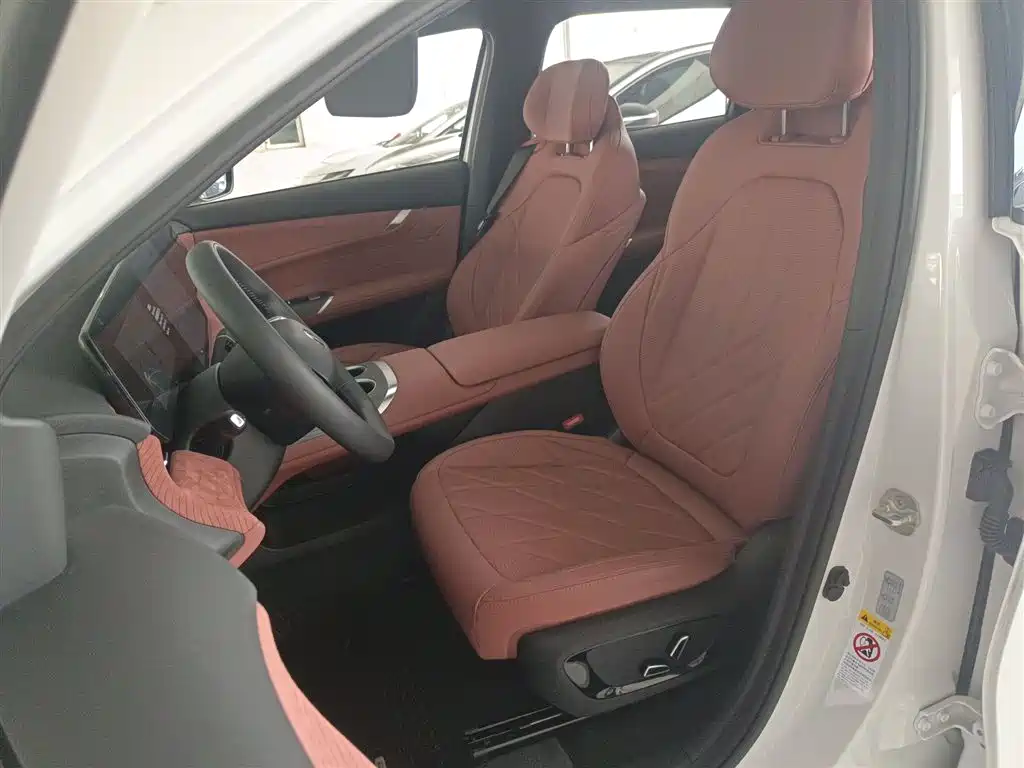 Changan CS75 PLUS 2025 — фото 15