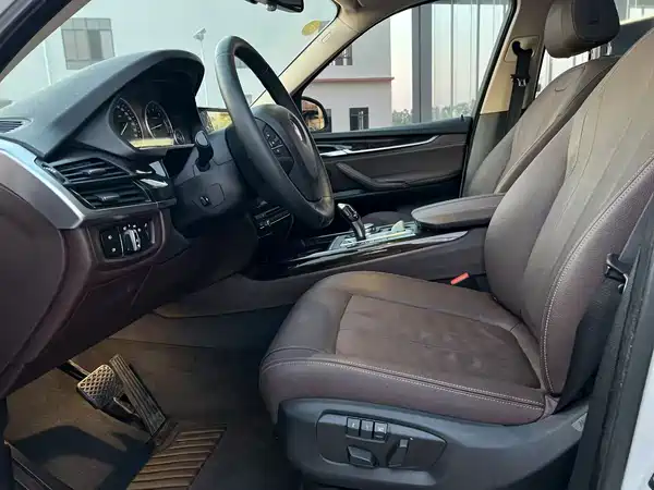 BMW X5 2016