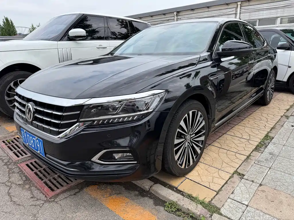 Volkswagen Passat 2020 — фото 1