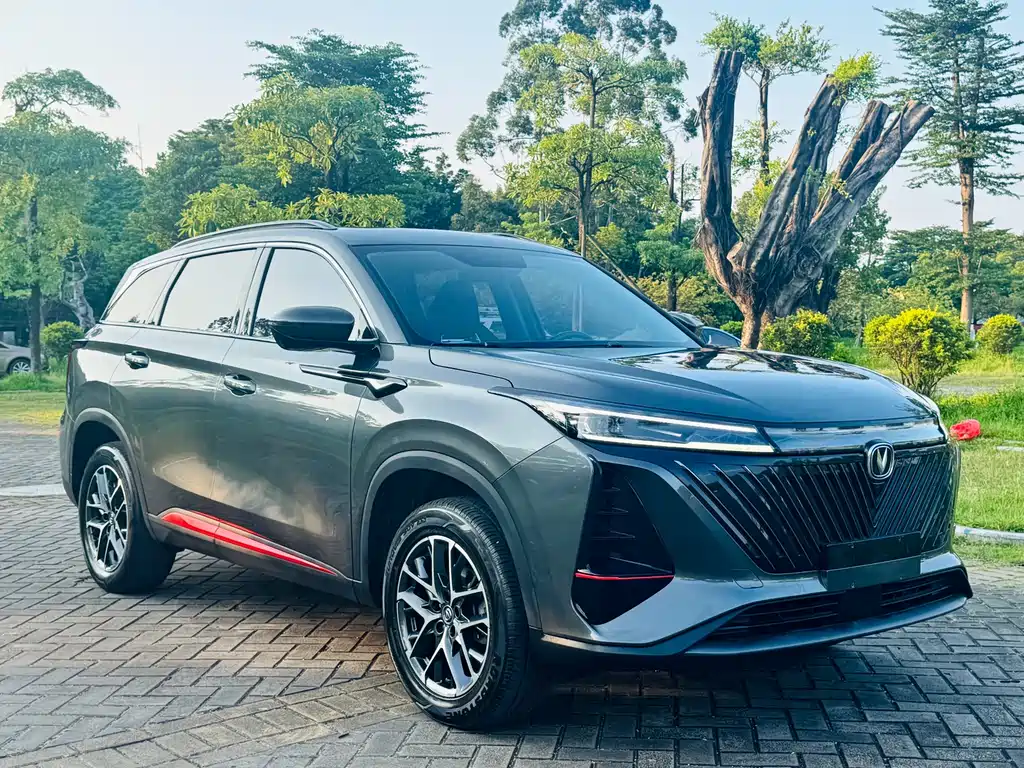 Changan CS75PLUS 2023 — фото 3