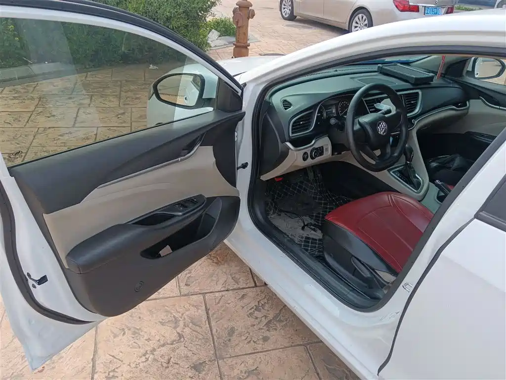 Buick Excelle 2020 — фото 16