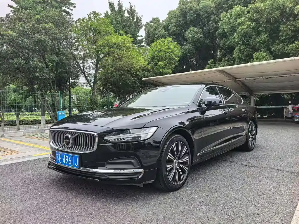 Volvo S90 2022