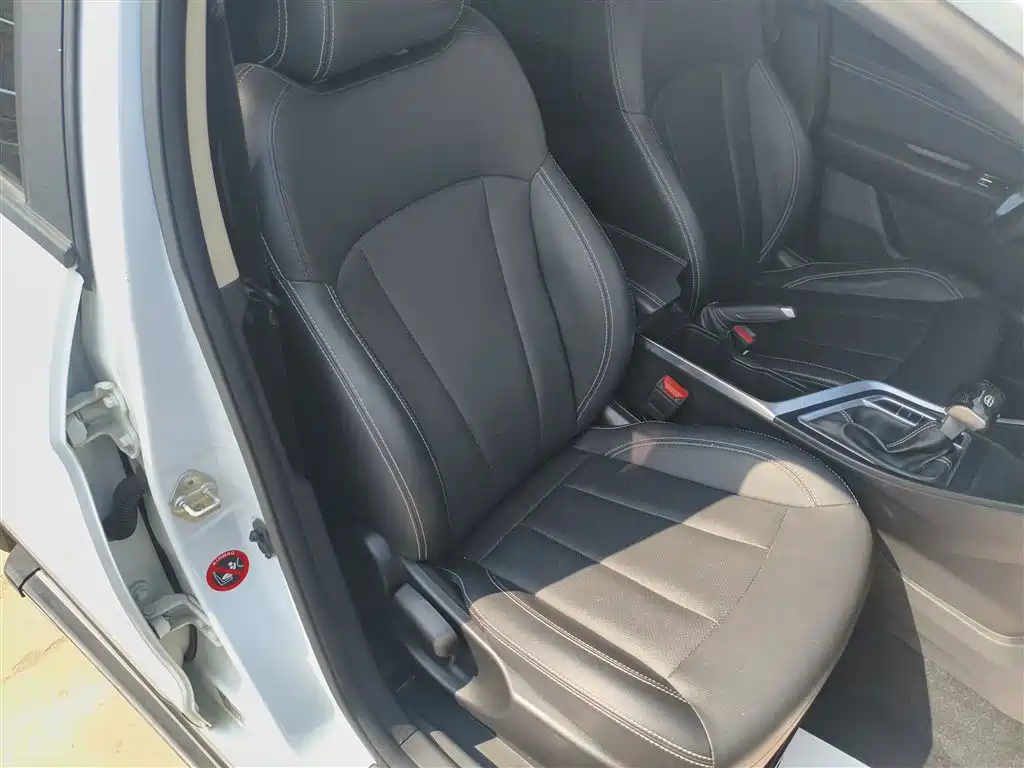 Geely Vision X3 2020 — фото 25