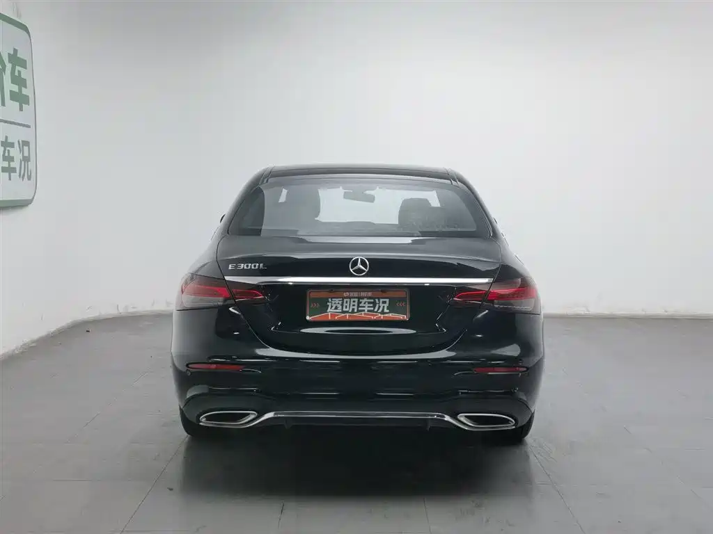 Mercedes-Benz E-Class 2023 — фото 4