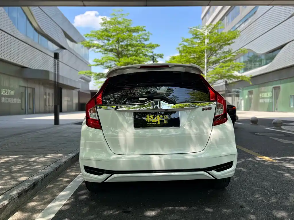 Honda Fit 2019 — фото 8