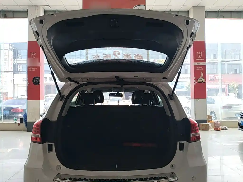 Haval H2 2016 — фото 19