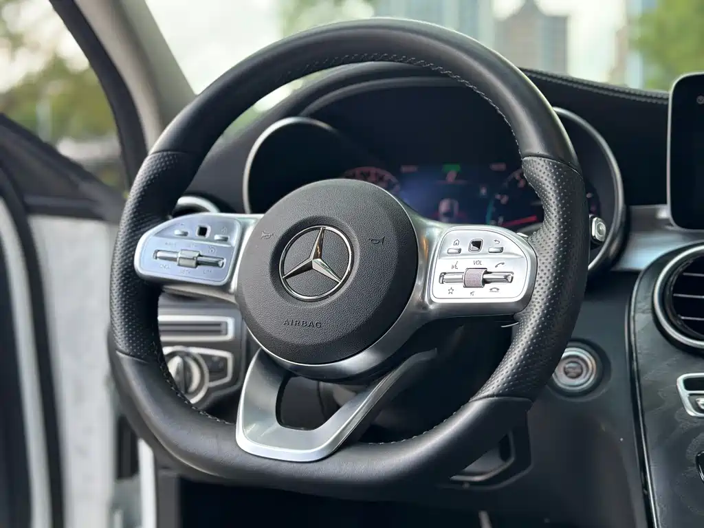 Mercedes-Benz C-Class 2020 — фото 11